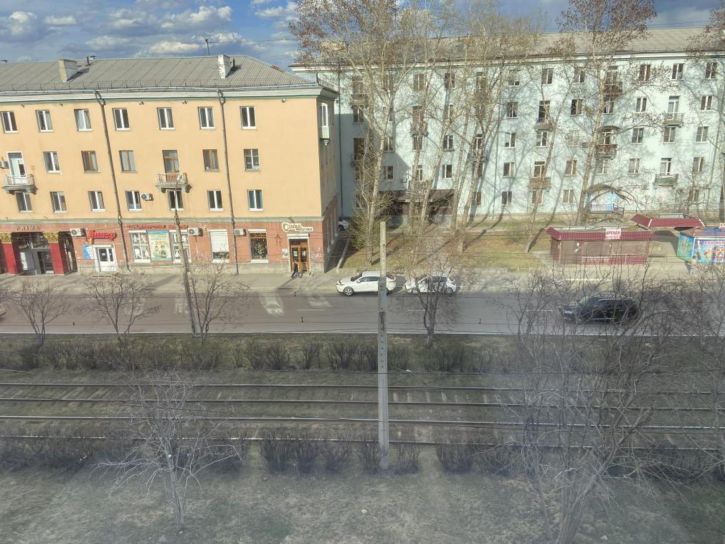 3-комн квартира -, 2