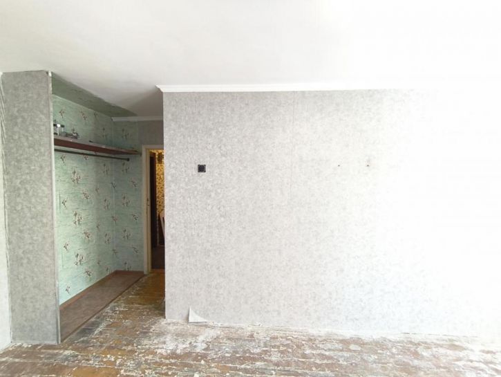 2-комн квартира 11 мкр., 7