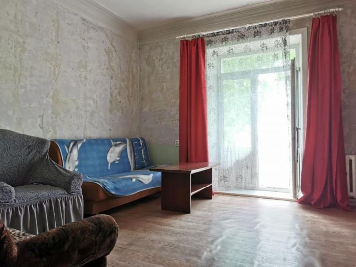 2-комн квартира -, 37