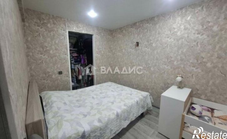 2-комн квартира 13-й микрорайон, 8