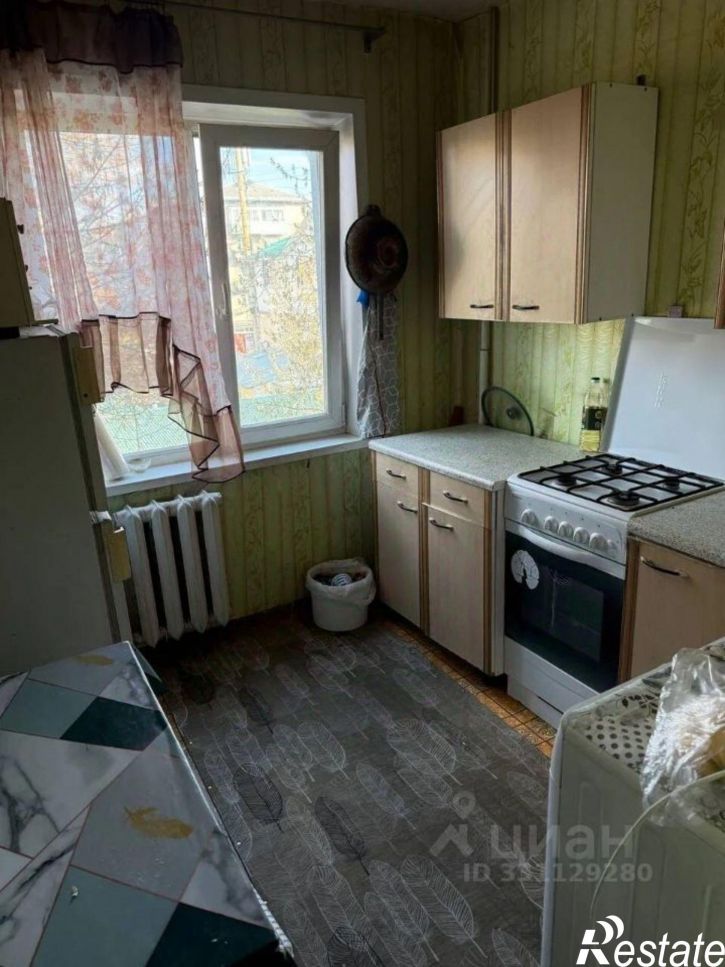 2-комн квартира город Ангарск, микрорайон 10