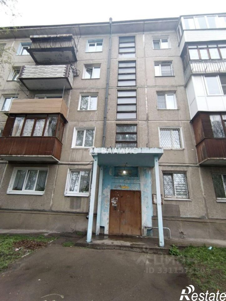 3-комн квартира 15-й микрорайон, 17