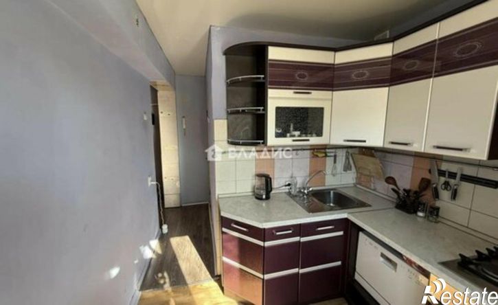 3-комн квартира ул 40 лет Октября, 44,  д. 44