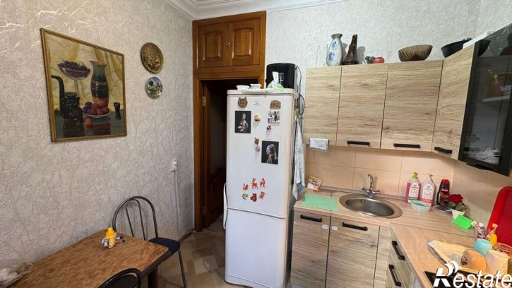 2-комн квартира 107-й квартал, 14