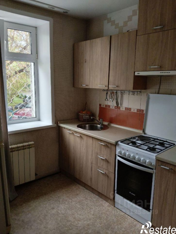 3-комн квартира ул Александра Матросова, 28/27,  д. 28/27