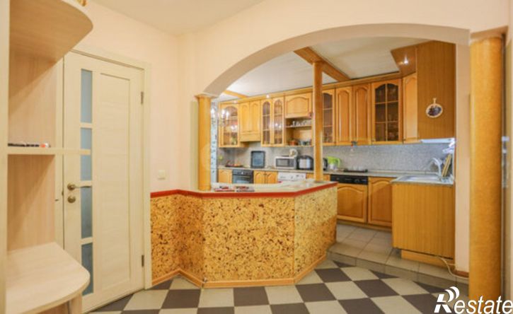 3-комн квартира 33-й микрорайон, 8
