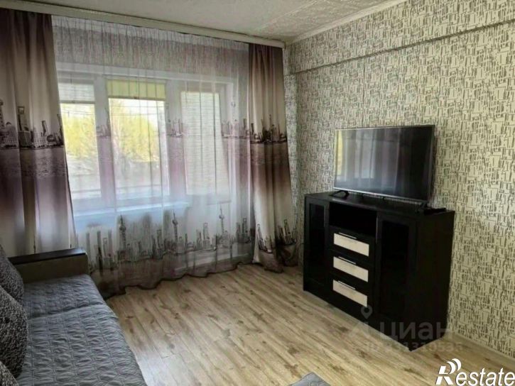 1-комн квартира 7-й мкр, 10