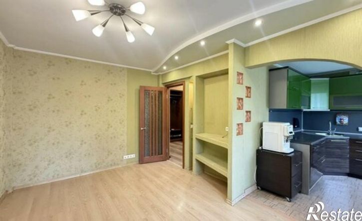 3-комн квартира 18-й микрорайон, 7