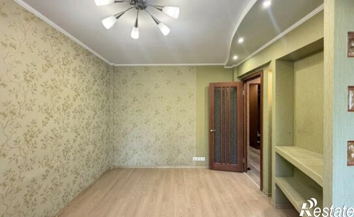 3-комн квартира 18-й микрорайон, 7