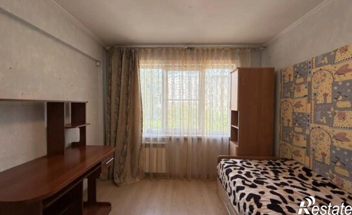 3-комн квартира 18-й микрорайон, 7