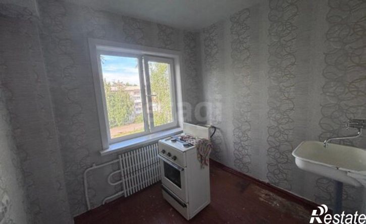 3-комн квартира 15-й микрорайон, 17