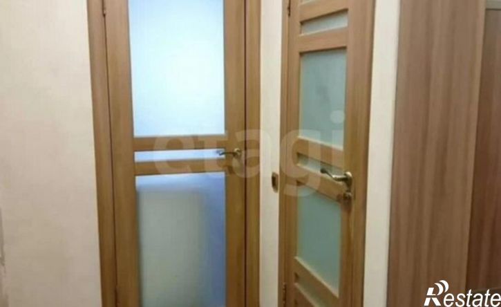 3-комн квартира 33-й микрорайон, 10