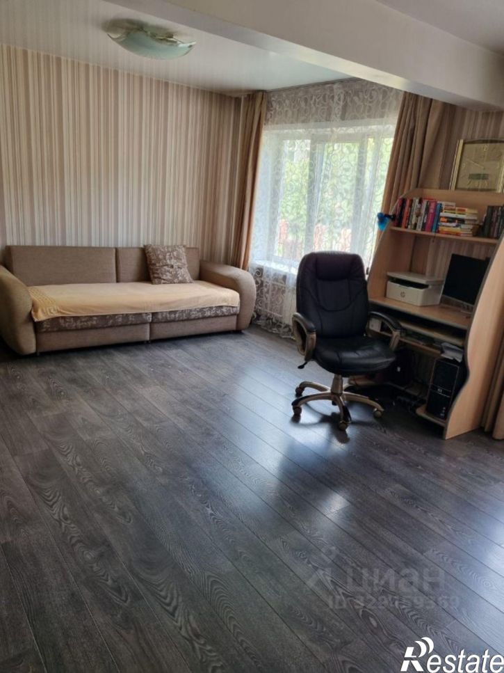 3-комн квартира 98-й квартал, 1А