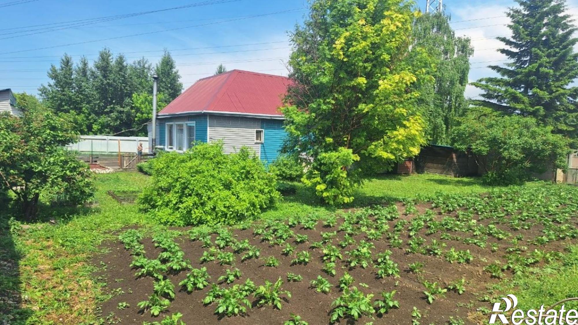 Купить дачу, дом, коттедж за 8 700 000 рублей на Перова, 23