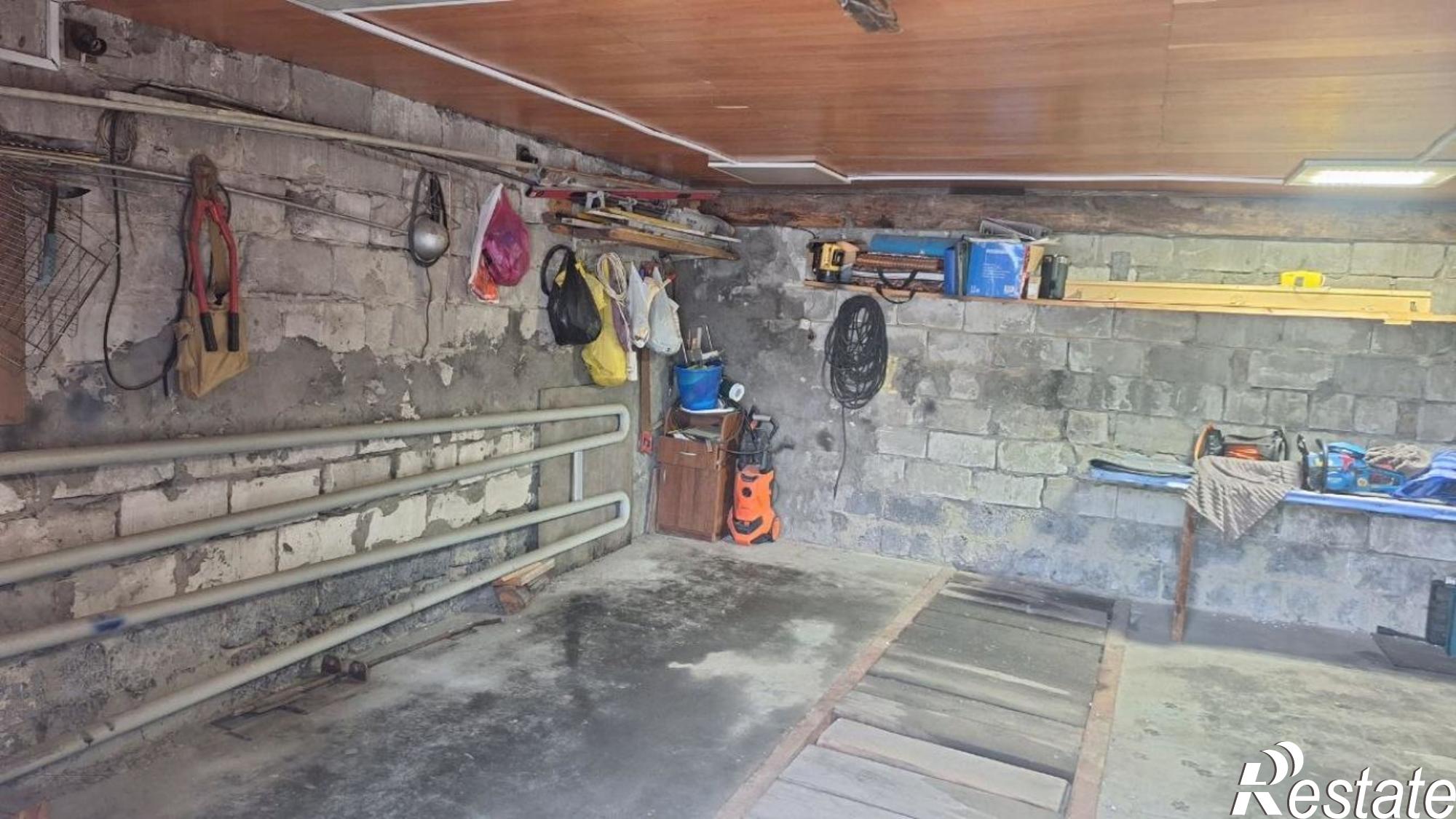 Купить дачу, дом, коттедж за 8 700 000 рублей на Перова, 23