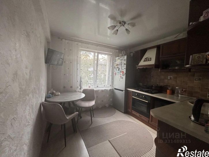 1-комн квартира микрорайон 12А, 5
