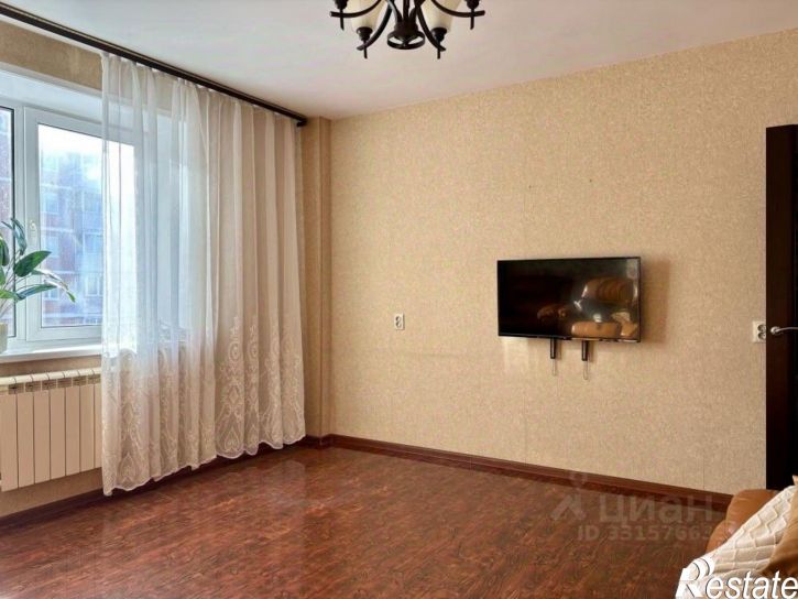 3-комн квартира 18-й мкр, 7