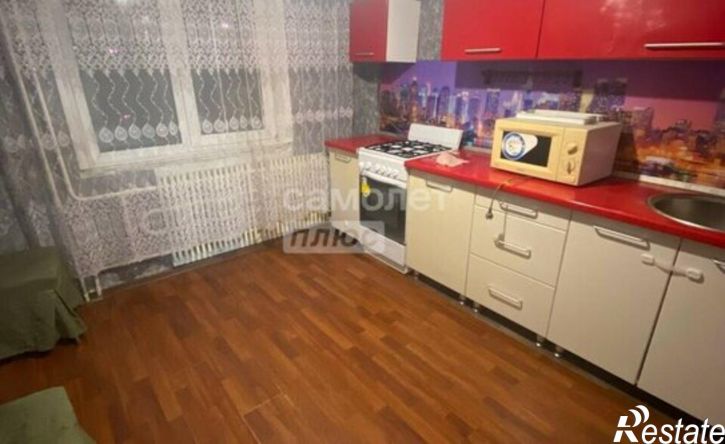 3-комн квартира 18-й микрорайон, 3