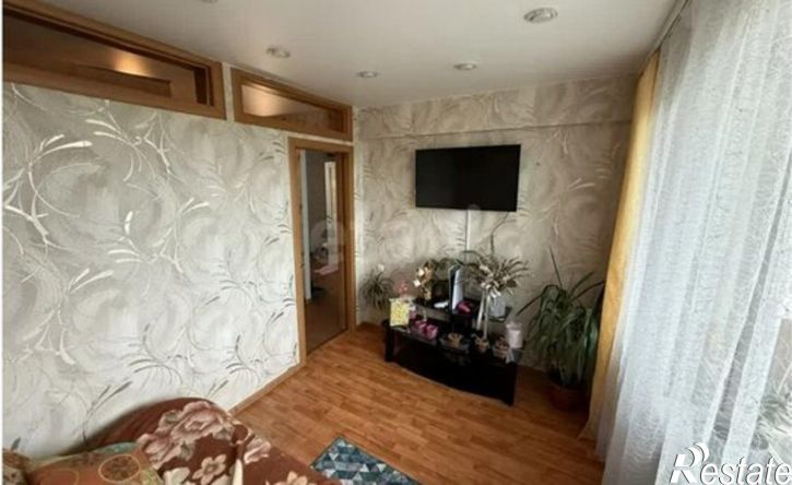 3-комн квартира 22-й микрорайон, 1