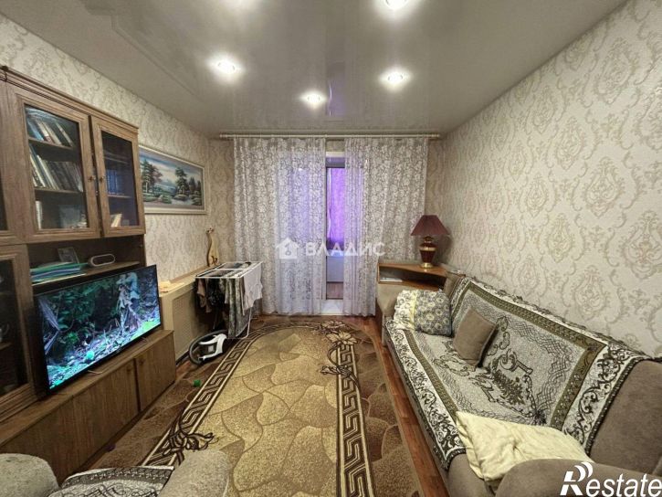 2-комн квартира 30-й квартал, 7