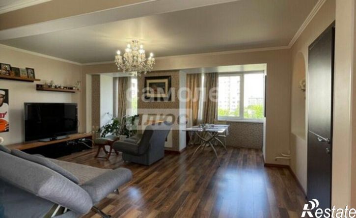5-комн квартира микрорайон 12А, 4
