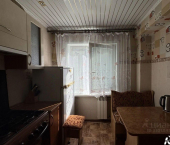 2-комн, 42кв м, этаж 2/5 8 мкр, д.13