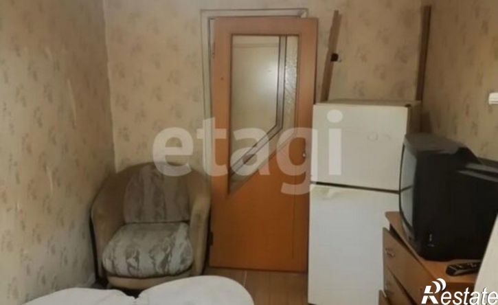 2-комн квартира 12-й микрорайон, 11