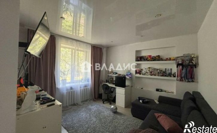 2-комн квартира пр-кт Карла Маркса, 12,  д. 12