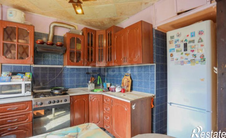 2-комн квартира 6-й микрорайон, 13