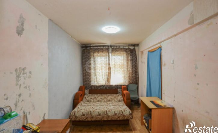 2-комн квартира 6-й микрорайон, 13