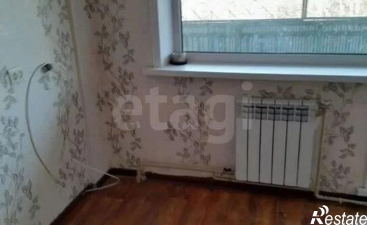 2-комн квартира 10-й микрорайон, 36