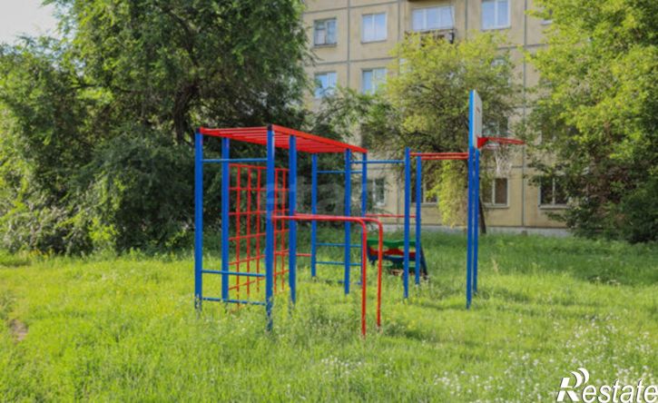 2-комн квартира 95-й квартал, 9