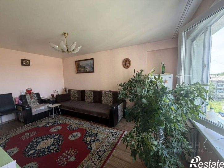 3-комн квартира 8 мкр, д.93