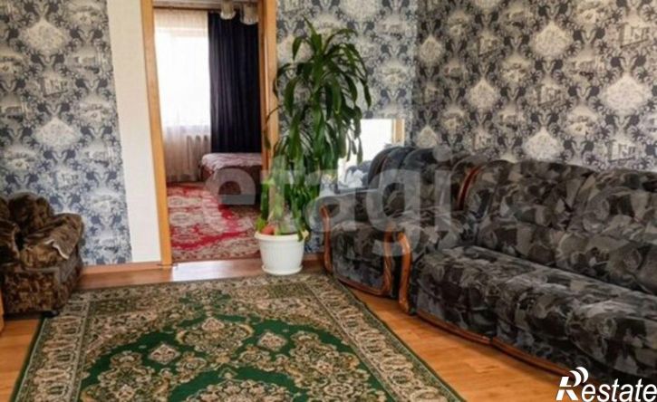 4-комн квартира 17-й микрорайон, 3