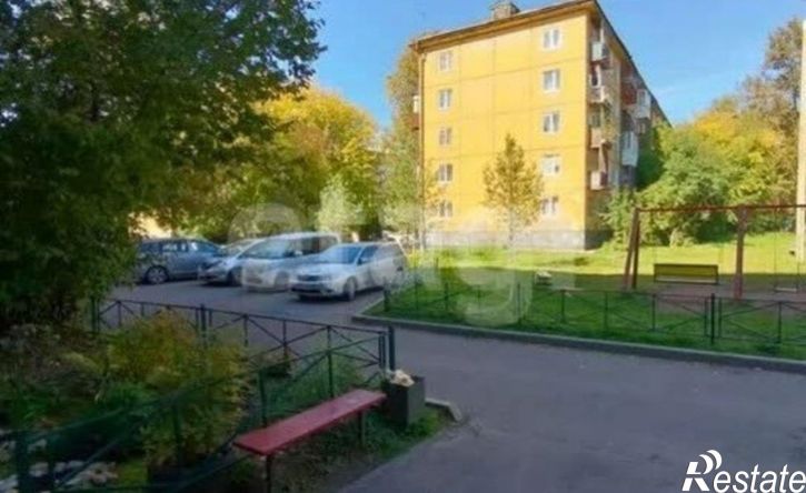 2-комн квартира 12-й микрорайон, 6