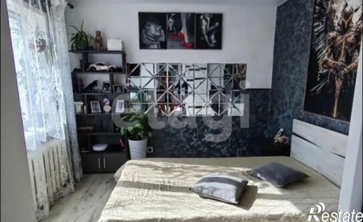 3-комн квартира 94-й квартал, 18