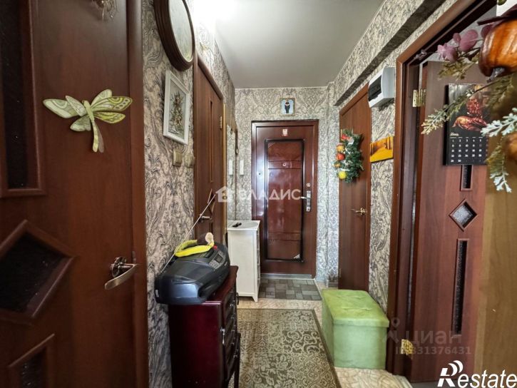 1-комн квартира 32-й микрорайон, 3