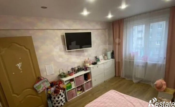 2-комн квартира 17-й микрорайон, 1