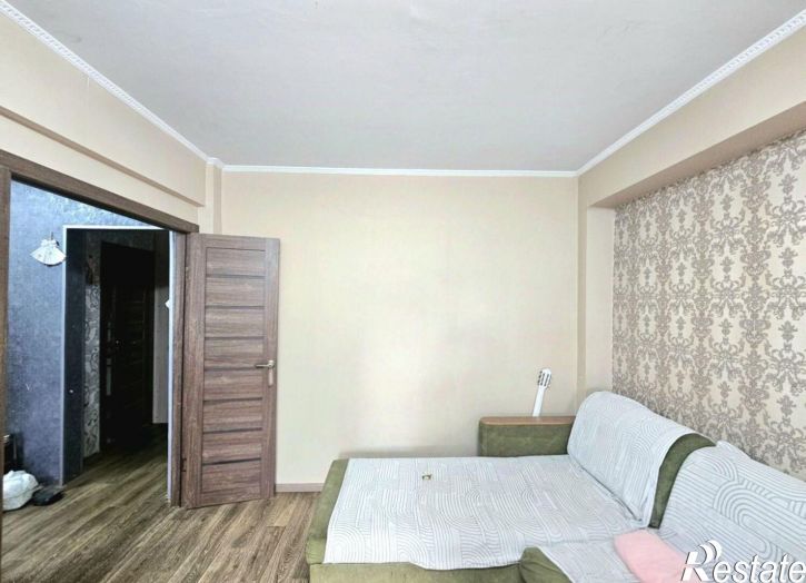 3-комн квартира 206 кв-л, д.4