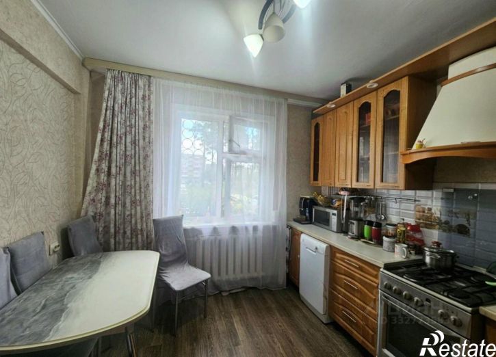 3-комн квартира 206 кв-л, д.4