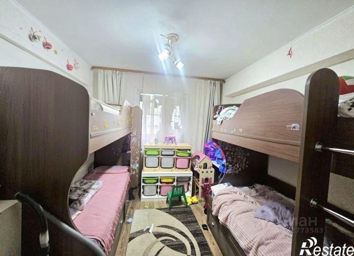3-комн квартира 206 кв-л, д.4