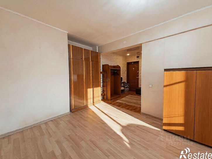 4-комн квартира 6-й микрорайон, 3
