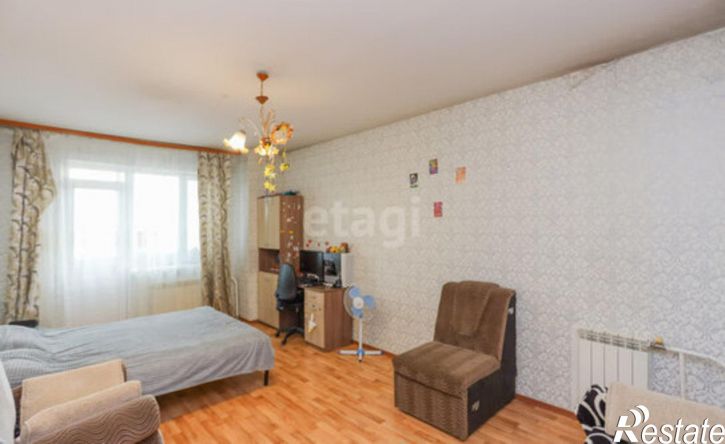 3-комн квартира 33-й микрорайон, 1