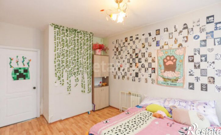 3-комн квартира 33-й микрорайон, 1