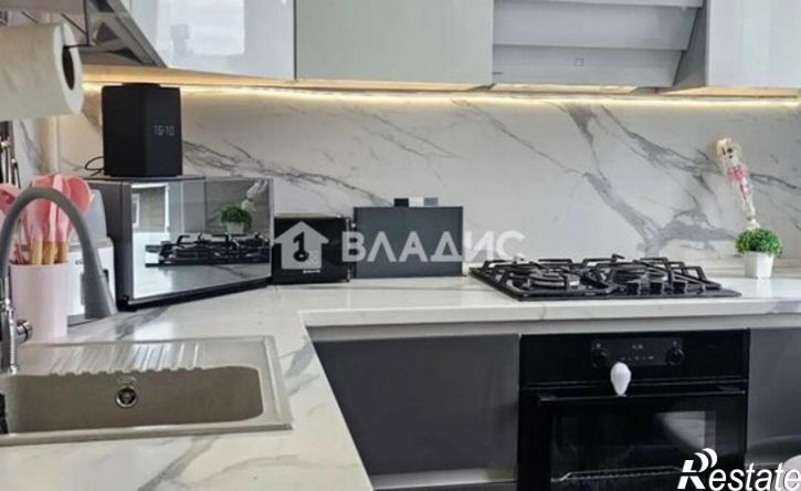 3-комн квартира 7-й микрорайон, 5