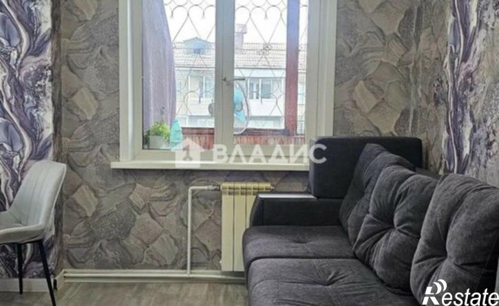 3-комн квартира 7-й микрорайон, 5