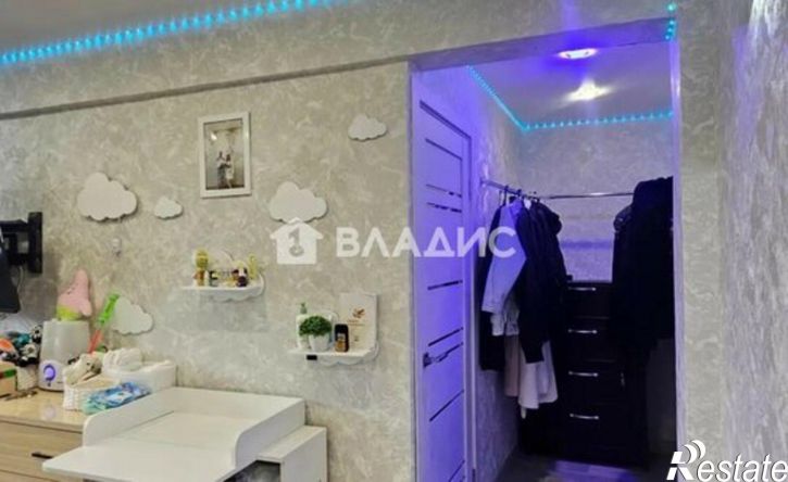 3-комн квартира 7-й микрорайон, 5