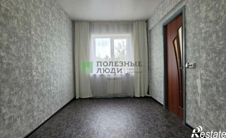 2-комн квартира 12-й микрорайон, 14