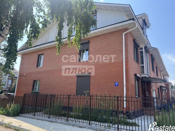 6-комн квартира 30 мкр, д.25б