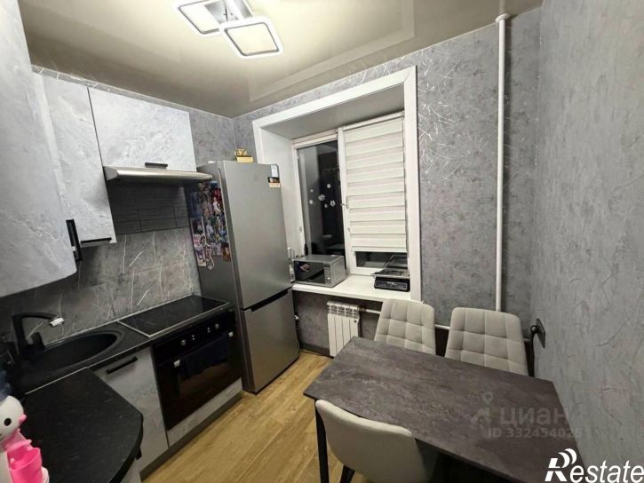 2-комн квартира 18 кв-л, д.12